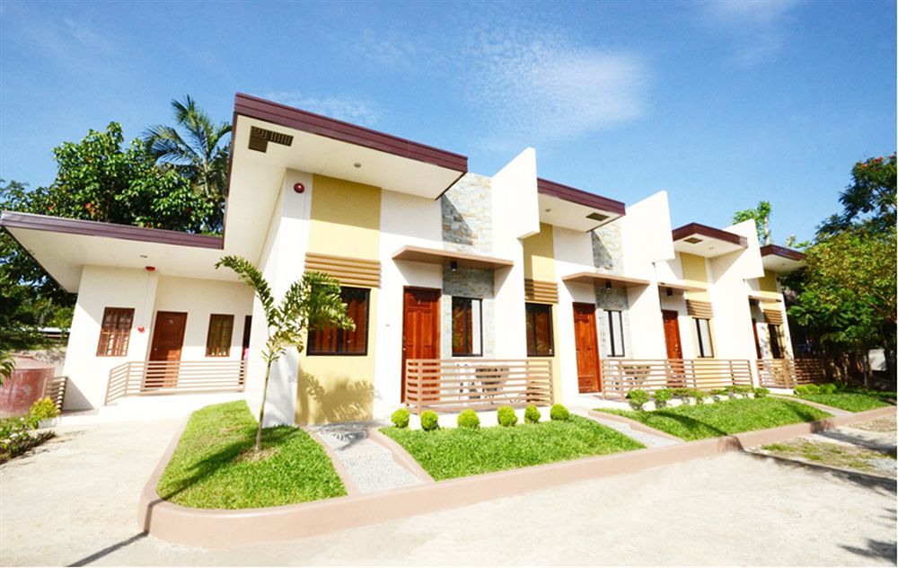 La Belle Pension House Bed & Breakfast Puerto Princesa Exterior photo