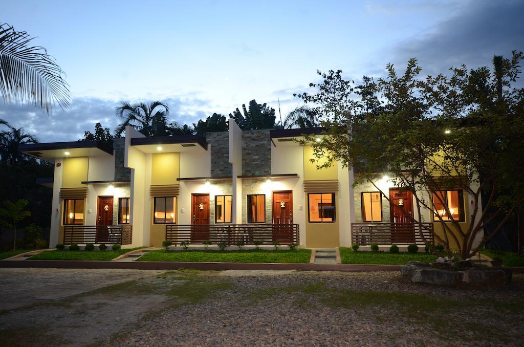 La Belle Pension House Bed & Breakfast Puerto Princesa Exterior photo